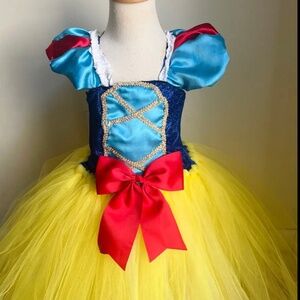 Snow White inspired tutu dress